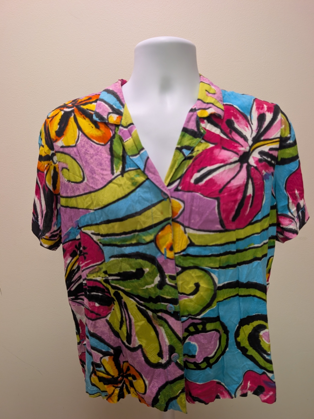 Jams World Multicolor Women's Tropical Floral Button-Down Shirt